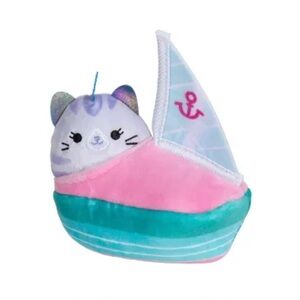 BNWT Squishmallows Squishville Mini Plush in a vehicle Analea Sailer